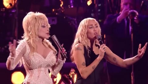 ONA JE UVEK BILA U PRAVU: Majli Sajrus otkrila kako je izgledao njen poslednji razgovor sa Doli Parton