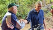 JEDAN SUSRET MENJA SVE! Vučić objavio razgovor sa meštaninom Kusadka (VIDEO)