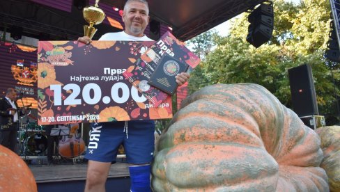 NAJTEŽA BUNDEVA OPET IZ MAĐARSKE: Na „Danima ludaje“ u Kikindi  uspešni i profesori iz Bačke Topole i porodica Jankov iz Čuruga (Foto)
