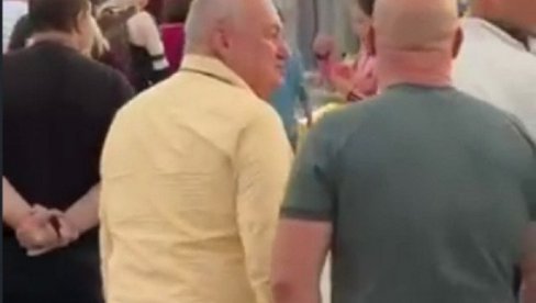„MAJMUNE, MAJMUNČINO!“ Milivojević psovao i urlao na građane na Šabačkom vašaru