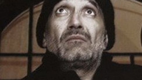 VELIKA TUGA U KIKINDSKOM POZORIŠTU: Preminuo glumac i reditelj Dragan Ostojić (FOTO)