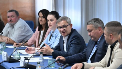 MINISTAR GLAMOČIĆ: Savetodavci su ključna veza države i poljoprivrednika