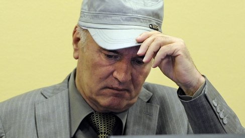 СТРАШНЕ ОСУДЕ СТИЖУ ИЗ САРАЈЕВА: Подржавају блокадере који мрзе генерала Младића