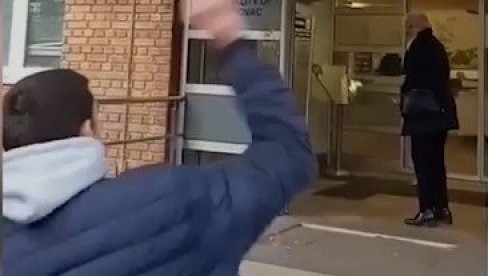 VUČIĆ O BLOKADERIMA: Dok su oni blokirali ulice, tukli ljude u kolima i po ljude štandovima, mi smo gradili, obezbeđivali plate i penzije