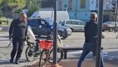 KRVAVI PIR BLOKADERA U KULI: Zoran Sekeruš krvnički sekirom razbijao stranačke štandove SNS i povredio dvoje ljudi