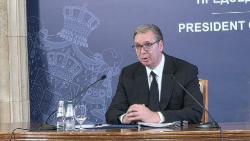 PREDSEDNIK VUČIĆ PODNOSI OSTAVKU: Nismo jeli hleb naše dece, stvarali smo nešto u realnom vremenu
