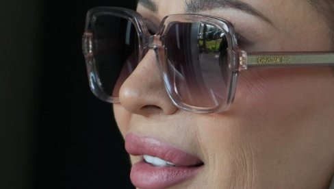 Ceca dala 8.000 evra za zube, ali jedna pevačica duplo više: Estrada ne štedi na osmehu