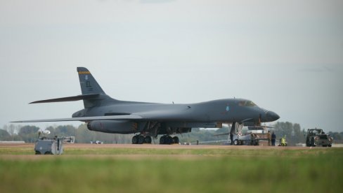 OBAVEŠTAJNI CENTAR SAD I NATO NA UDARU: Novi incident u Britaniji, uhapšena dva muškarca