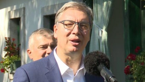 VUČIĆ U KLADOVU: Kada moju porodicu i mene napadaju iz hrvatskih službi znam koliko sam dobrog učinio za Srbiju