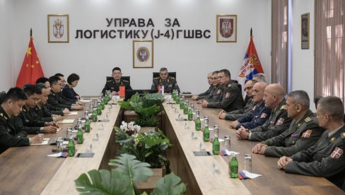 KINESKA VOJNA DELEGACIJA STIGLA U SRBIJU: SA Vojskom Srbije razmenjuju iskustva o logističkoj podršci
