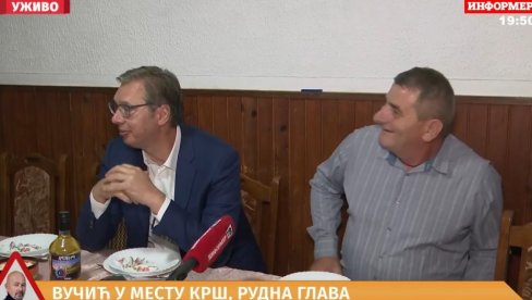 VUČIĆ U RUDNOJ GLAVI Ugostio ga drug iz vojske: Gledali zajedno slike, prisetili se mladosti (FOTO)