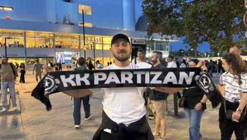GROBARI U PARIZU: Došli smo, jer volimo Partizan! (FOTO)