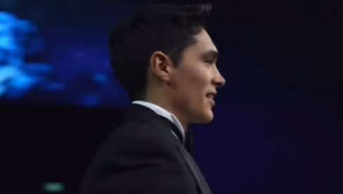 IZABRAN NAJLEPŠI MUŠKARAC NA MEĐUNARODNOM TAKMIČENJU LEPOTE: Ima 23 godine, studira prava, a evo odakle dolazi (FOTO)