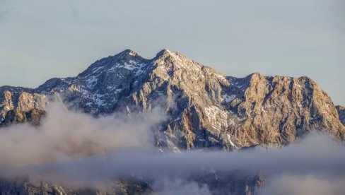 TRIGLAV NA IVICI DA POTPUNO NESTANE - DO KRAJA GODINE: Od glečera ispod najvišeg vrha Slovenije ostala samo 5 metara