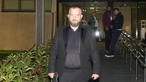 OTKRIO ZA KOJE PESME UZME NAJVEĆI BAKŠIŠ: Borko Radivojević priznao kakvi su pevači za saradnju (FOTO)