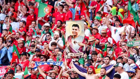 EGZODUS SA DRUŠTVENIH MREŽA: Stotine hiljada navijača okreću leđa Portugaliji zbog Ronalda