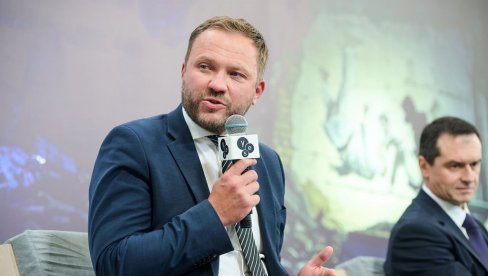 ESTONSKI ŠEF DIPLOMATIJE: Ruski napadi nisu hibridni, nego teroristički