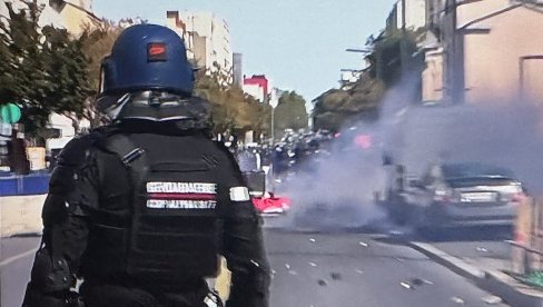 HAOS NA FRANCUSKIM ULICAMA: Đak teško povređen