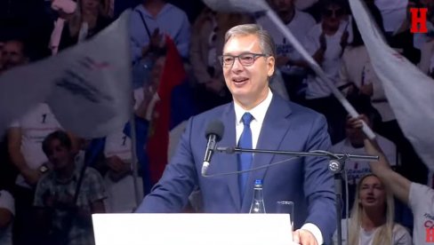 VUČIĆ U ARENI O OBILASKU SRBIJE: Moje srce je ispunjeno radošću što vidim našu lepu Srbiju