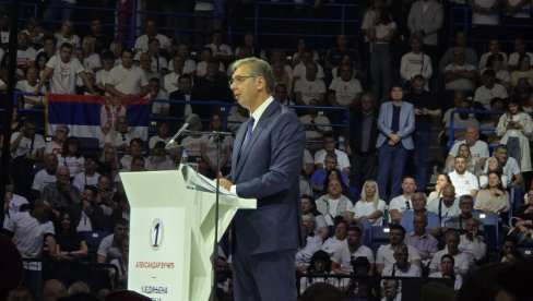 VUČIĆ JASAN: Država će biti na točkovima, svaki dan će ministri biti na terenu