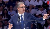 VUČIĆ U ARENI POZDRAVIO LJILJANU CVJETKOVIĆ: To su naše srpske žene, one su stub našeg društva i države