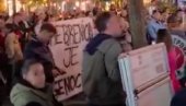 Blokaderi opet potenciraju jezivi znak koji pokazuju prstima; LJudi na mrežama besni (VIDEO)