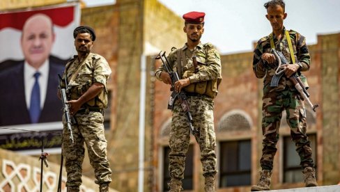 JEMEN POKREĆE VELIKU OFANZIVU PROTIV HUTA: Al-Alimi naredio oslobađanje teritorija