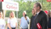 ВУЧИЋ СА НАРОДОМ У ВРБАСУ: Хвала вам што се борите, није било лако и једноставно
