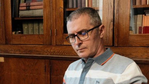 SRPSKI STAV O DUBROVAČKOJ KNJIŽEVNOSTI  TUMAČE KAO HEGEMONIJU: Profesor Slavko Petaković  govori o jednom od gorućih naučnih pitanja