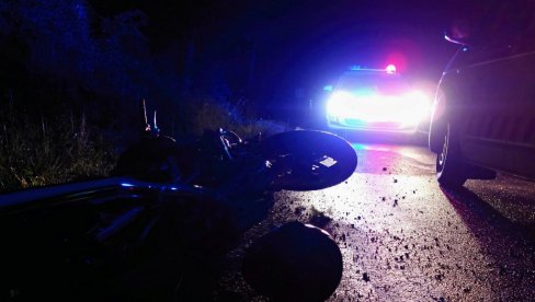NESREĆA NA BANJICI: Muškarac teško povređen u padu s motora