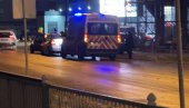 IZVUKLI GA IZ BMV-A I IZBOLI VIŠE PUTA: U Zrenjaninu povređen muškarac