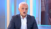 I BLOKADERI PORUČUJU: A od kad je Ratko Femić profesionalni novinar?