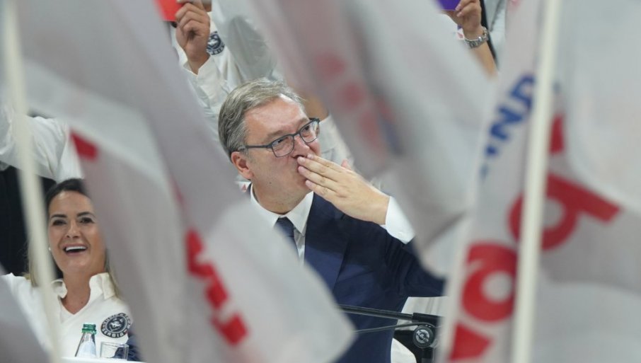 VUČIĆ STIŽE U KRUŠEVAC! Grad spreman, veliki skup u 16 časova na Trgu kosovskih junaka