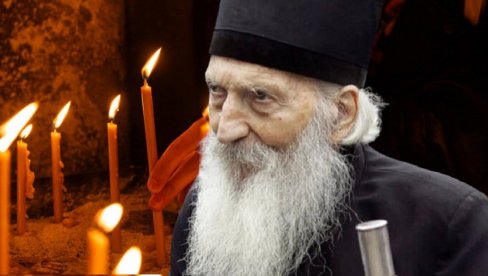 Dužnost nam je...: U besedi na Zadušnice, patrijarh Pavle - APELOVAO