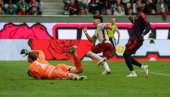 Ovo može samo Bundesliga! Četiri poništena gola, kiks Bajerna i istorijska greška Nojera...