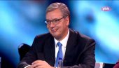 АПСОЛУТНА ВЕЋИНА ЗА НАС, ИЗГУБИЋЕ СА СТОТИНАМА ХИЉАДА РАЗЛИКЕ: Вучић најавио победу - За крај публика запевала Рузмарин