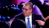 СТУДЕНТКИЊА ФПН-А ПИТАЛА ВУЧИЋА: Путин, Трамп, Си - која је тајна?