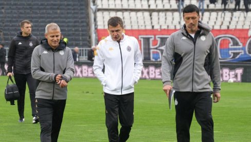 Саша Илић заћутао после новог пораза Партизана, његов помоћник јасно поручио - Ово је срамота!