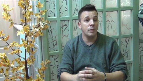 BIO JE KLINIČKI MRTAV Našeg glumca našli predoziranog u tramvaju: Žena koja je sedela iza mene je bila lekar i spasila me