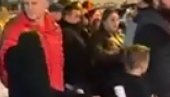 Blokaderi nastavljaju sa zloupotrebom dece: Skupili se na Voždovcu, doveli i one najmlađe