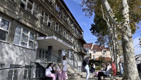 SAVREMENA BIBLIOTEKA: Bolji uslovi za učenje u Farmaceutsko-fizioterapeutskoj školi