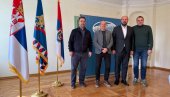 BOLJI USLOVI ZA SPORT: Delegacija SSS u poseti Sremskim Karlovcima