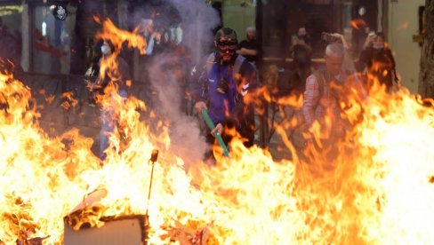RAMA SE NAPOKON OGLASIO: Otkrio da li će podneti ostavku zbog nasilnih protesta koji danima razaraju Tiranu (FOTO/VIDEO)