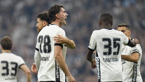 Vlahović i Salah ispisuju istoriju: Ovo se nikada nije dešavalo u turskom fudbalu