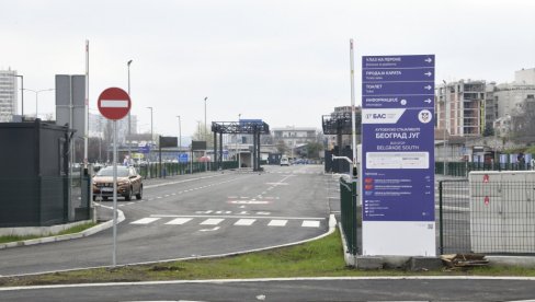DNEVNO I DO 2.000 PUTNIKA: Stajalište Beograd jug sve posećenije, na Autokomandi pasarela
