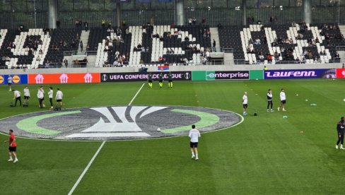 UŽIVO, LUGANO - ZVEZDA: Srpski jezik grmi na tribinama