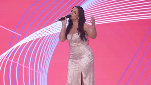 SABOR NARODNE MUZIKE: Pobednici finalne večeri novokomponovanih pesama su Nataša Stajić i Dejan Nedić Tejovac (FOTO)