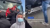 ДЕМОНСТРАНТИ У АЛБАНИЈИ НАПАЛИ СРПСКИ КАМИОН: Протести против власти се претворили у изливе србофобије, блокадери ни речи!