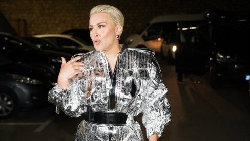 VIŠE OD SVEGA SAM ŽELELA DA BUDEM MAJKA: Indira nije uspela da se ostvari najveću želju, a evo zašto je odustala od usvajanja