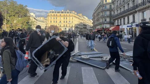 DEMONSTRANT IZGUBIO ŽIVOT: Težak bilans demonstracija u Francuskoj (Foto, VIDEO)